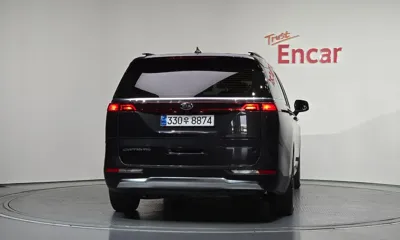 Kia Canival 2021, 107614 км, за 13581.46 USD