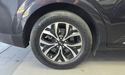 Kia Canival 2021, 107614 км, за 13581.46 USD