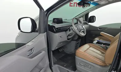 Hyundai Staria 2022, 94058 км, за 24440.04 USD - фото 10