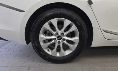 Kia K8 2023, 64760 км, за 14244.45 USD