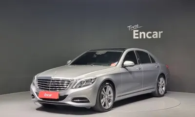 Mercedes-Benz S-Class · 2015 год