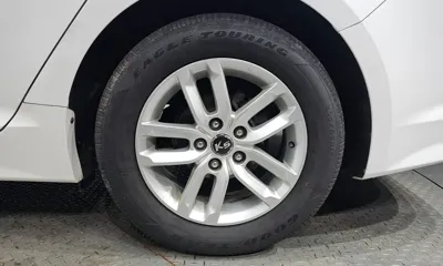 Kia K5 2011, 174033 км, за 2496.69 USD