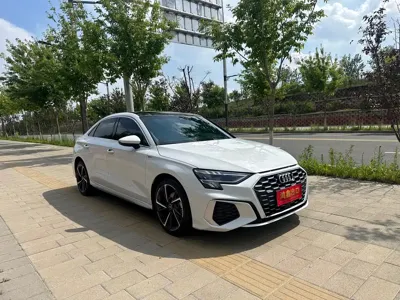 Audi A3 2022, 32000 км, за 19981.96 USD