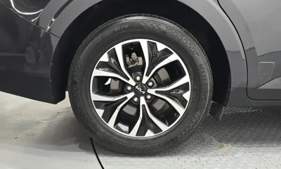 Kia Canival 2023, 25787 км, за 19014.12 USD