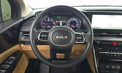 Kia Canival 2023, 25787 км, за 19014.12 USD - фото 13