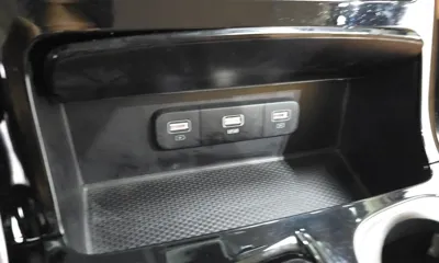 Kia Canival 2023, 25787 км, за 19014.12 USD - фото 29