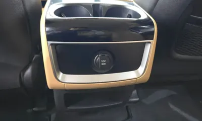 Kia Canival 2023, 25787 км, за 19014.12 USD - фото 32