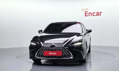 Lexus ES 2026, 5625 км, за 39869.73 USD