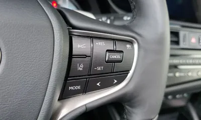 Lexus ES 2026, 5625 км, за 39869.73 USD - фото 19
