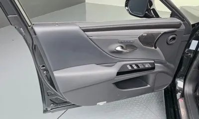 Lexus ES 2026, 5625 км, за 39869.73 USD - фото 23