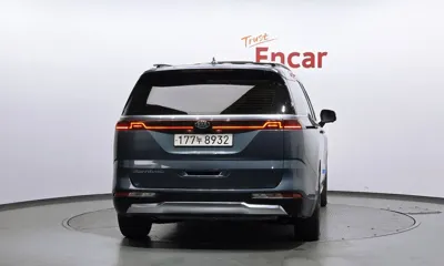 Kia Canival 2021, 116010 км, за 15165.55 USD