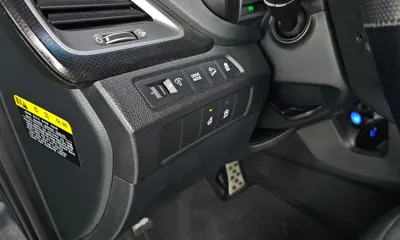 Hyundai Santafe 2018, 79746 км, за 8985.79 USD - фото 17
