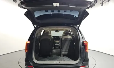 Kia Canival 2024, 48950 км, за 25928.84 USD - фото 20
