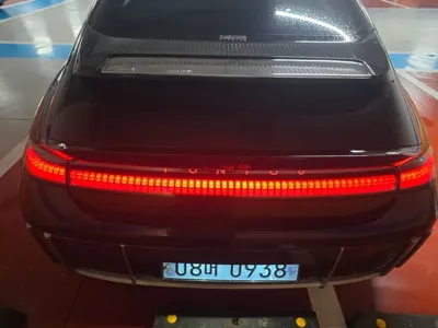Hyundai Ioniq6 2023, 48282 км, за 20752.03 USD