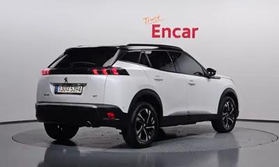Peugeot 2008 2021, 93235 км, за 10502.82 USD