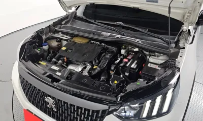 Peugeot 2008 2021, 93235 км, за 10502.82 USD - фото 6