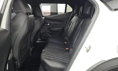 Peugeot 2008 2021, 93235 км, за 10502.82 USD - фото 12