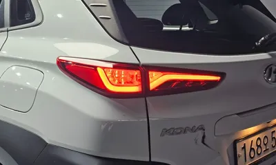 Hyundai Kona 2020, 135998 км, за 10744.28 USD - фото 23