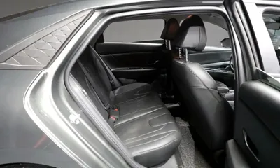 Hyundai Avante 2025, 14263 км, за 13220.53 USD - фото 12