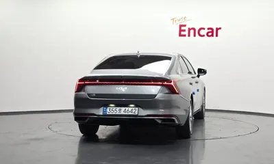 Kia K8 2022, 50089 км, за 11750.03 USD