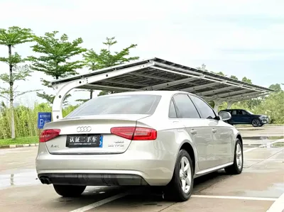 Audi A4L 2015, 100000 км, за 6150.56 USD