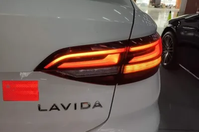 Volkswagen Lavida 2024, 30100 км, за 11481 USD - фото 9