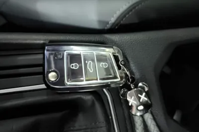 Volkswagen Lavida 2024, 30100 км, за 11481 USD - фото 29