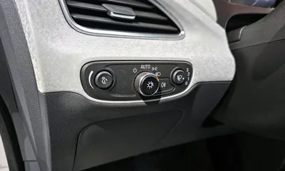 ChevroletGMDaewoo Bolt EV 2020, 60795 км, за 12361.19 USD - фото 14