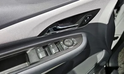 ChevroletGMDaewoo Bolt EV 2020, 60795 км, за 12361.19 USD - фото 18