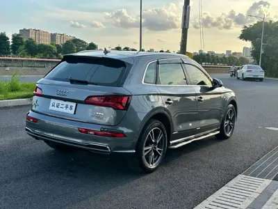 Audi Q5L 2021, 46300 км, за 21661.68 USD