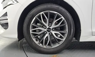 Kia K5 2022, 165527 км, за 11004.75 USD