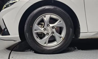 Hyundai Avante 2021, 49896 км, за 10701.28 USD