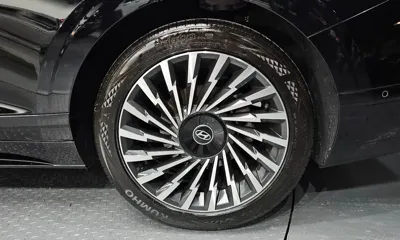 Hyundai Grandeur 2023, 39934 км, за 23116.48 USD - фото 22