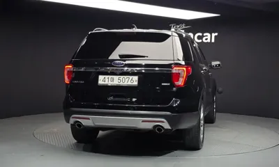 Ford Explorer 2017, 116373 км, за 7548.9 USD