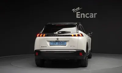 Peugeot 2008 2021, 93045 км, за 11395.45 USD
