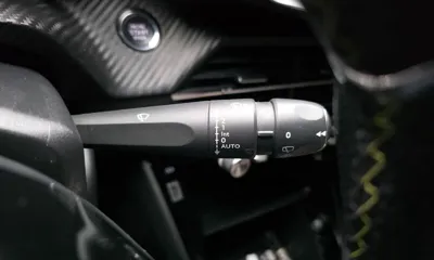 Peugeot 2008 2021, 93045 км, за 11395.45 USD - фото 28