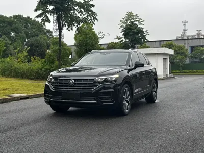 Volkswagen Touareg · 2022 год