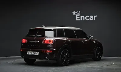 MINI Clubman 2018, 121330 км, за 8139.61 USD