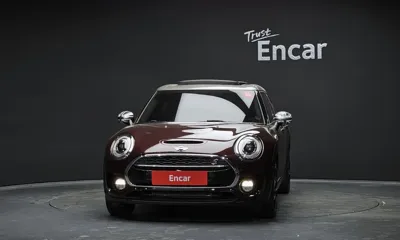 MINI Clubman 2018, 121330 км, за 8139.61 USD