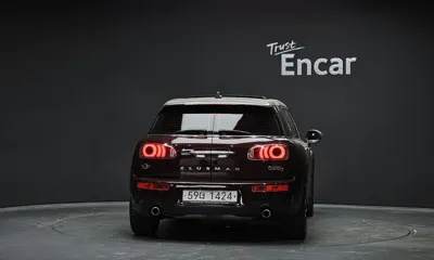 MINI Clubman 2018, 121330 км, за 8139.61 USD