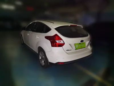 Ford Focus 2012, 108600 км, за 3552 USD - фото 4
