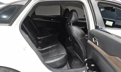 Kia K5 2021, 94280 км, за 12800.32 USD - фото 13