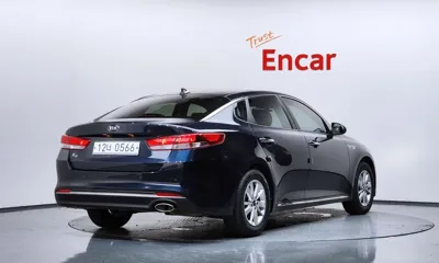 Kia K5 2016, 184171 км, за 4063.28 USD