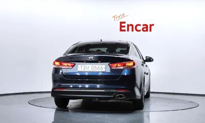 Kia K5 2016, 184171 км, за 4063.28 USD