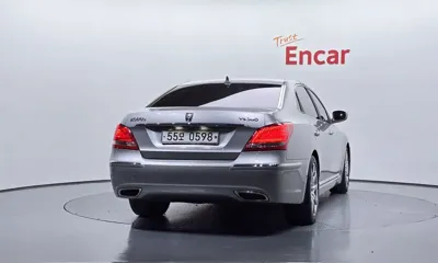 Hyundai Equus 2012, 177555 км, за 5189.17 USD