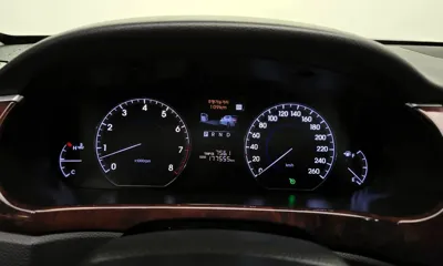 Hyundai Equus 2012, 177555 км, за 5189.17 USD - фото 8