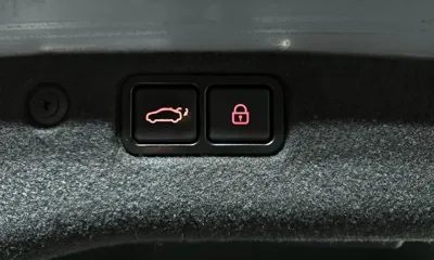 Hyundai Equus 2012, 177555 км, за 5189.17 USD - фото 20