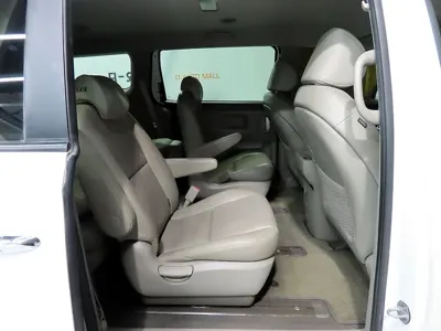 Kia Canival 2017, 123307 км, за 5842.2 USD - фото 8