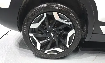 Kia Seltos 2025, 23603 км, за 14651.29 USD