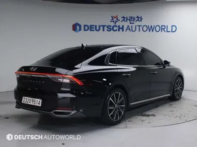 Hyundai Grandeur 2022, 103027 км, за 13874.94 USD